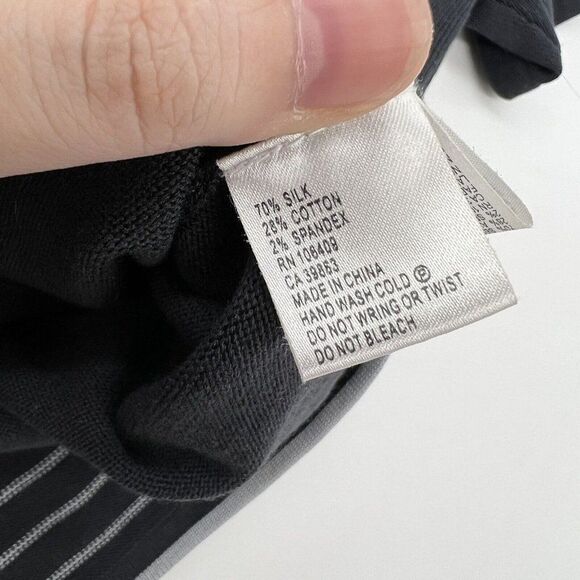 Tahari Arthur Levine Gray Silk Blend Short Sleeve Light Weight Sweater Trim 12 - Picture 4 of 5